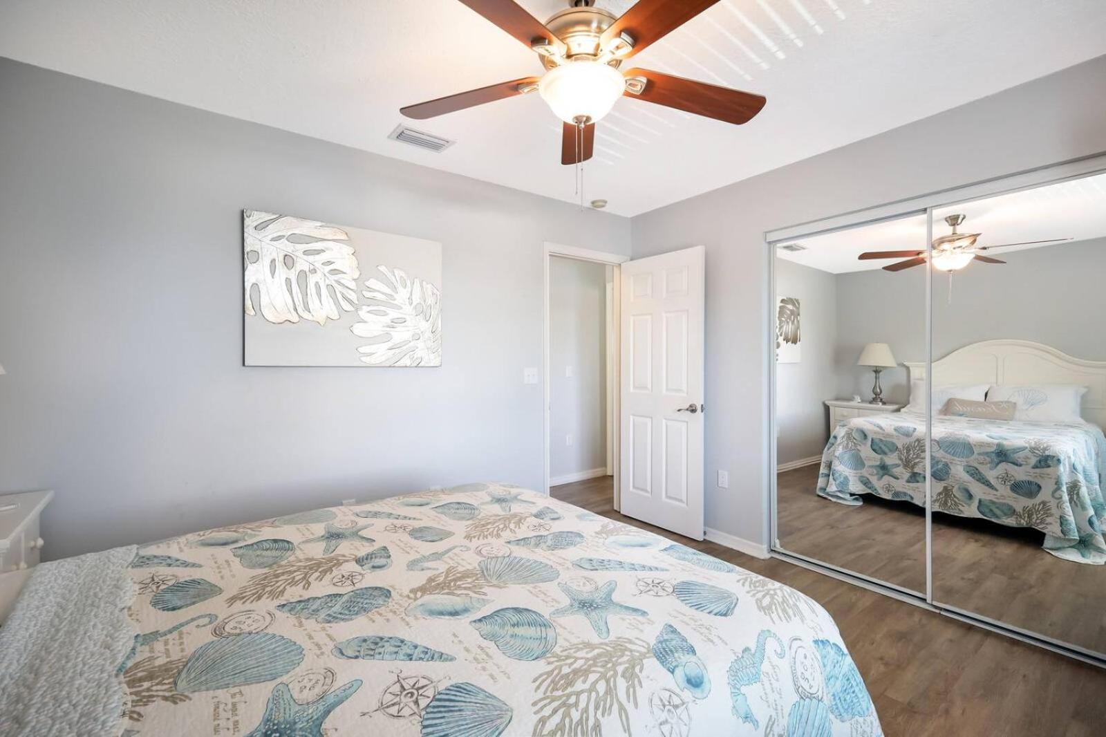 Island Girl West - Heated Pool Porches Beach Gear Walk To Beach Holmes Beach Exterior foto
